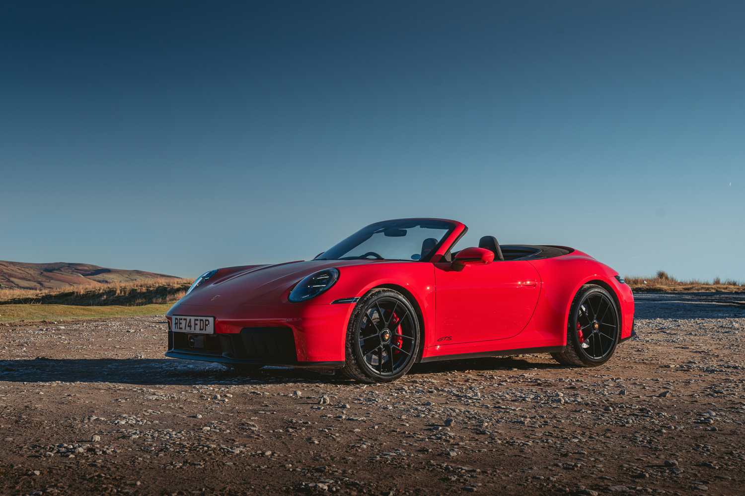 Porsche 911 GTS Cabriolet drive static front