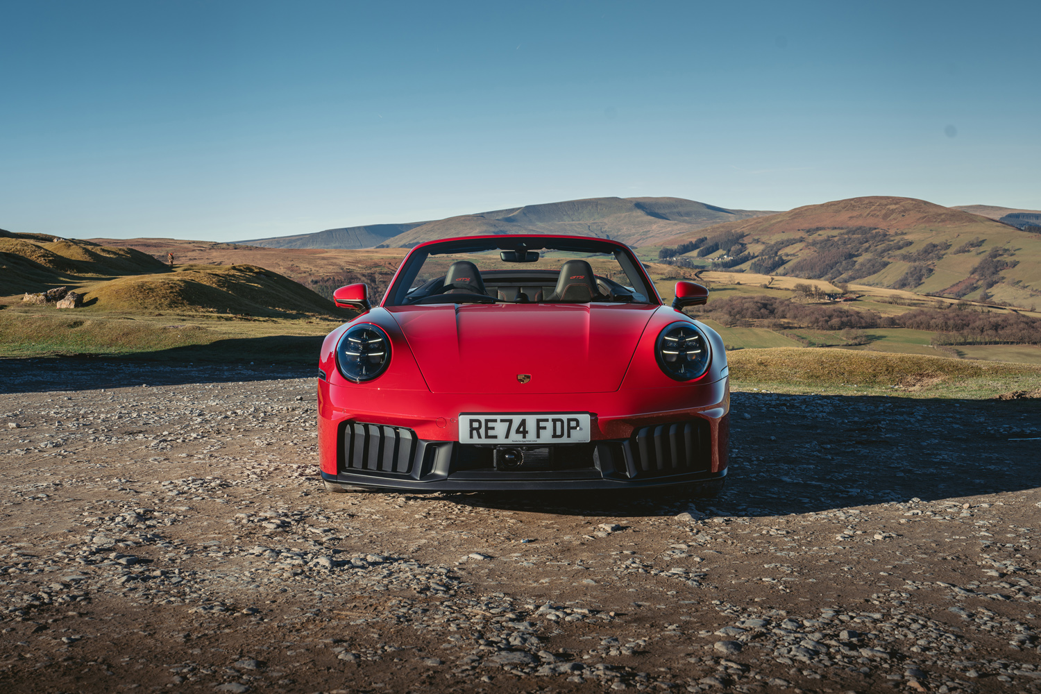 Porsche 911 GTS Cabriolet drive static nose