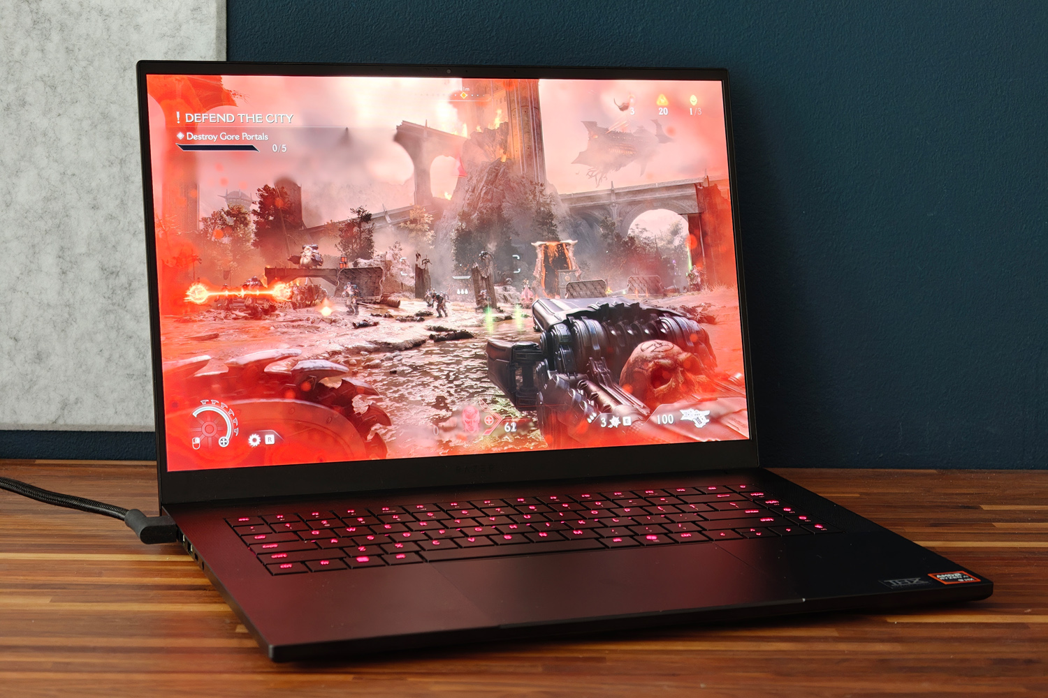 Razer Blade 16 (2025) review Doom