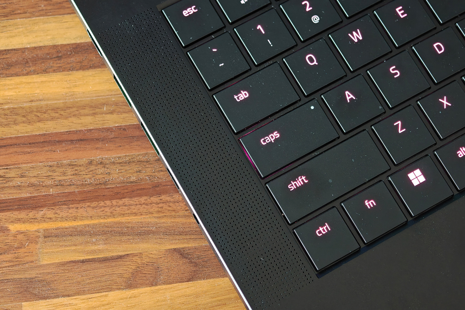 Razer Blade 16 (2025) review speakers