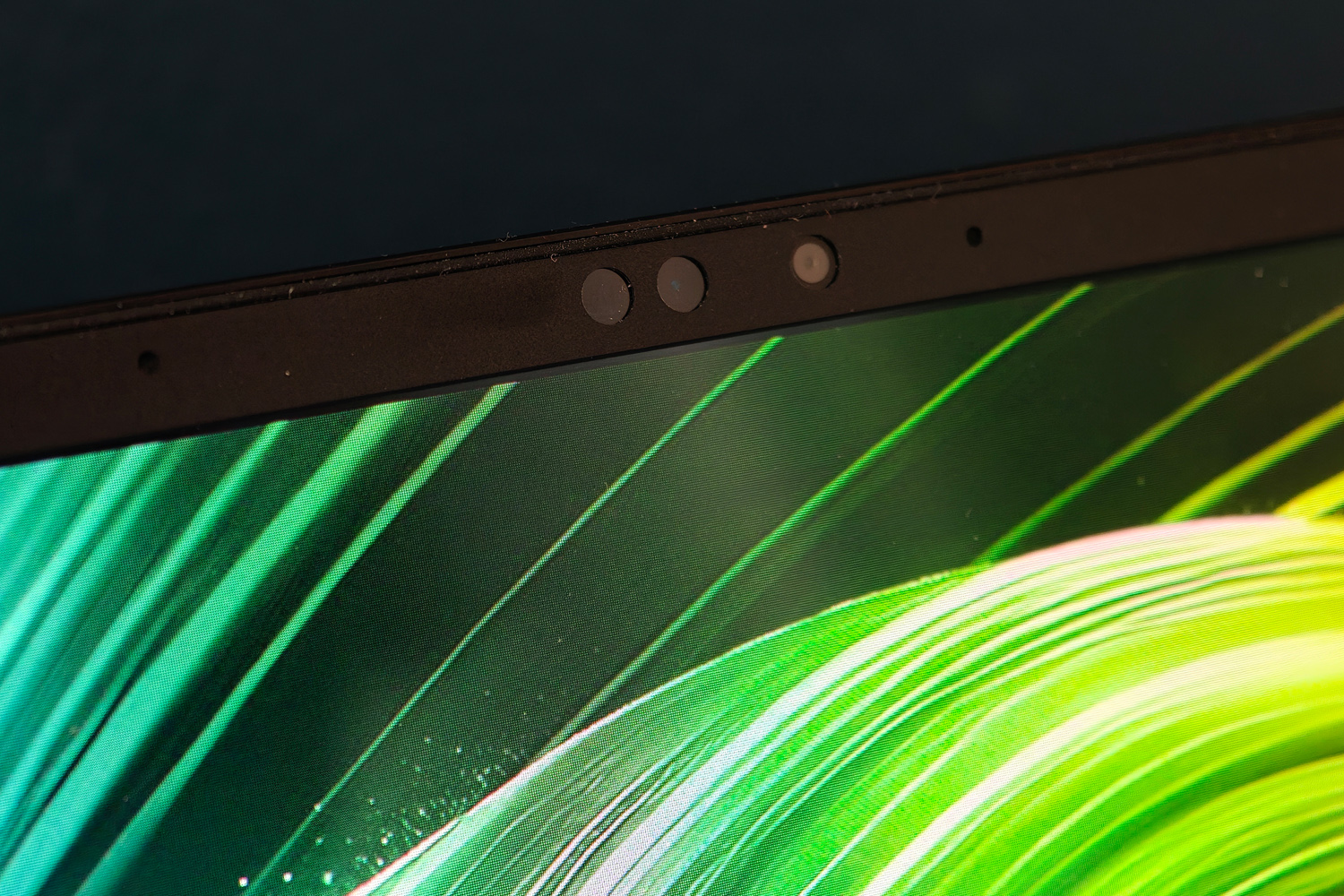 Razer Blade 16 (2025) review webcam
