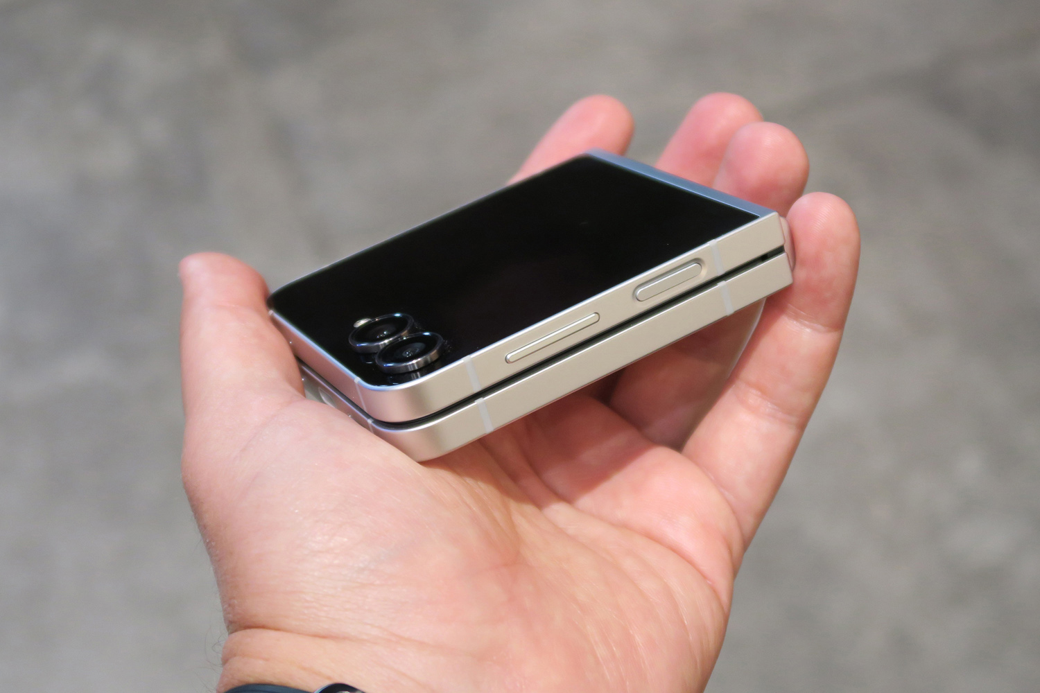 Samsung Galaxy Unpacked July 2025 hands on Z Flip 7 FE closed handheld angled