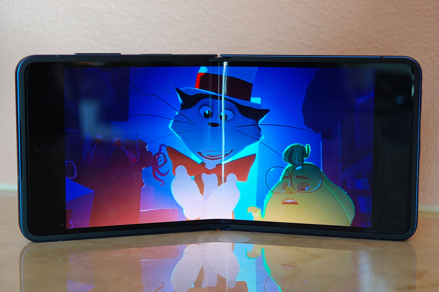 Samsung Galaxy Z Flip 7 review display inner
