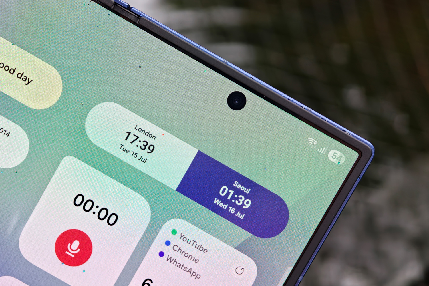 Samsung Galaxy Z Fold 7 review camera inner