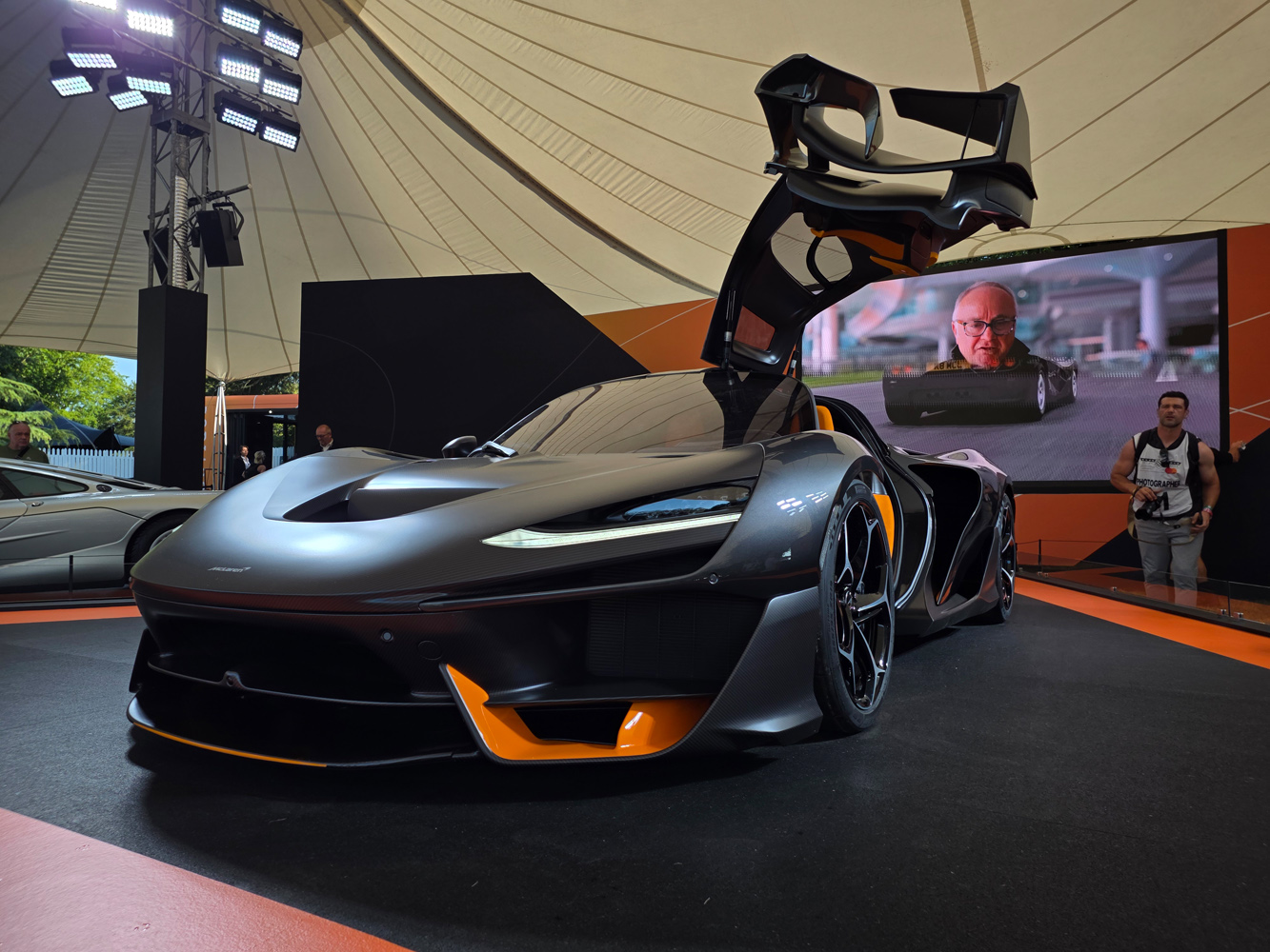 Samsung Galaxy Z Fold7 camera samples McLaren