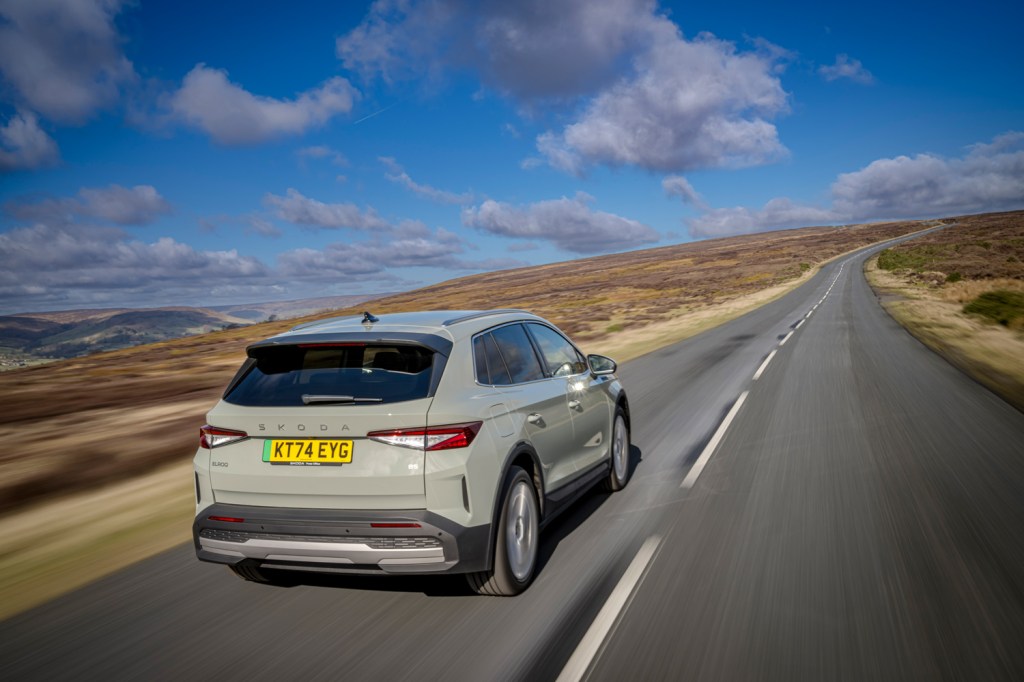 Skoda Elroq drive tracking rear