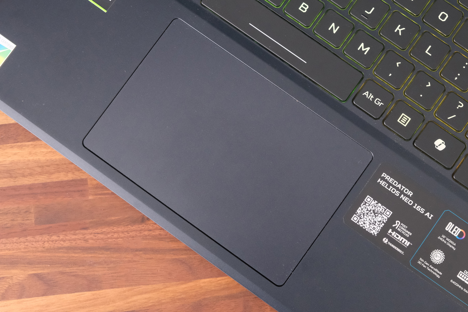 Acer Predator Helios Neo 16S AI review touchpad