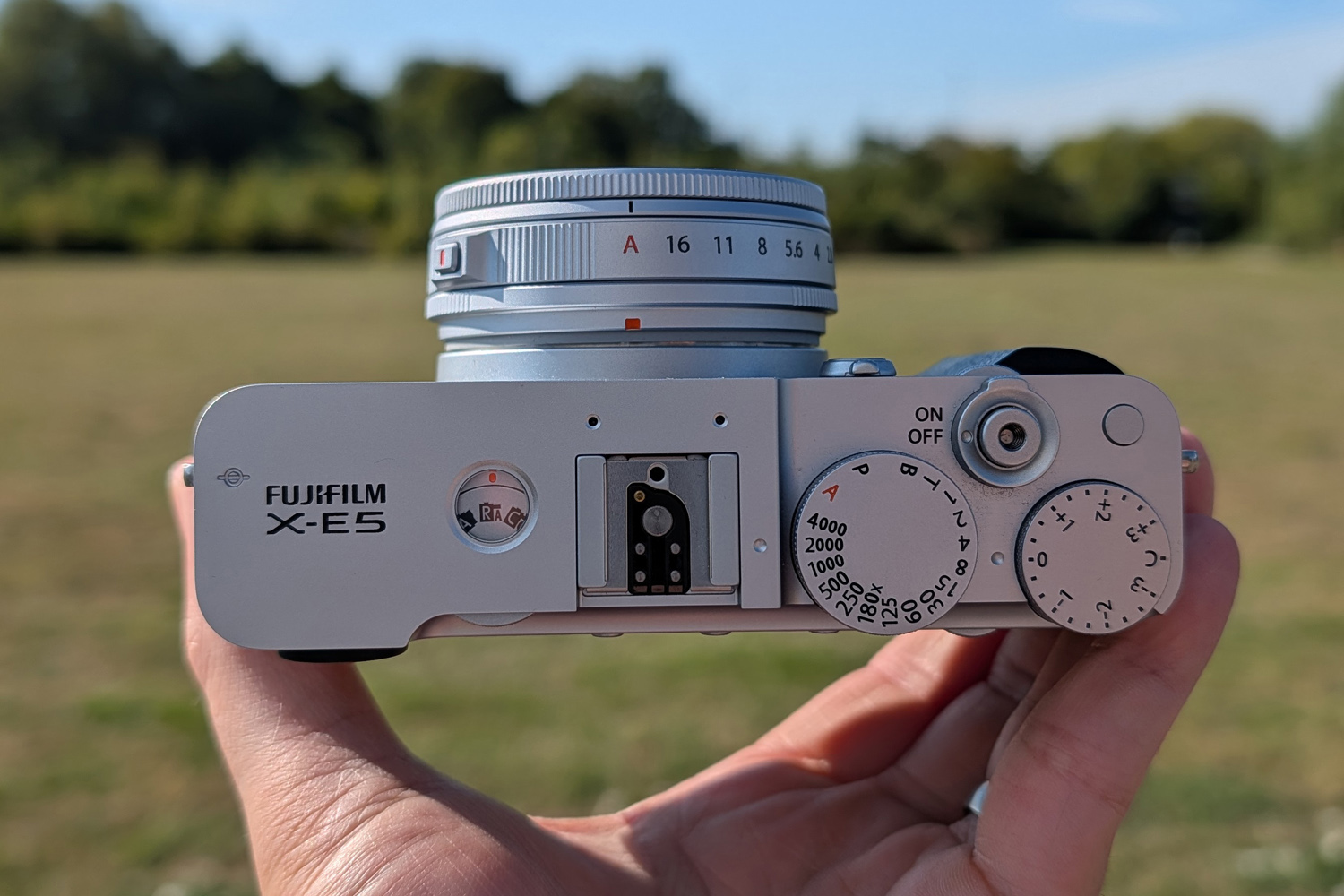 Fujifilm X-E5 review in hand top plate