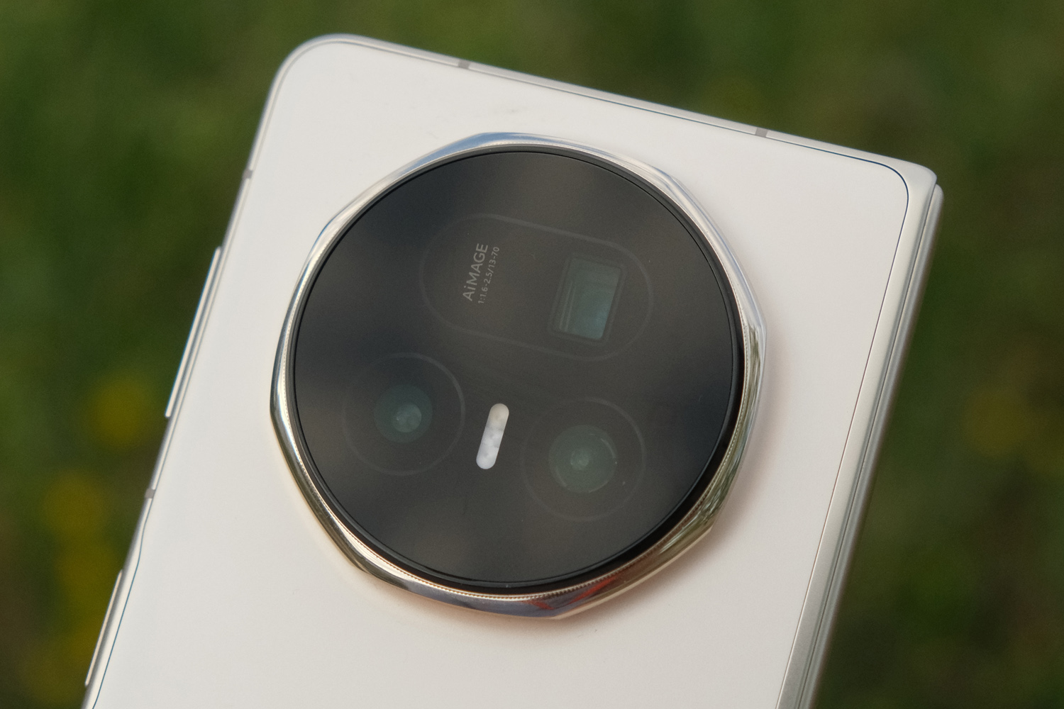 Honor Magic V5 review rear camera
