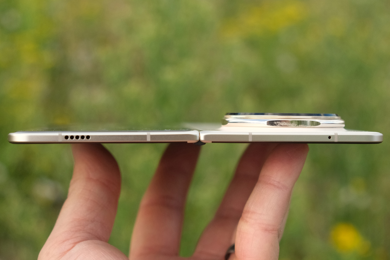 Honor Magic V5 review side profile open