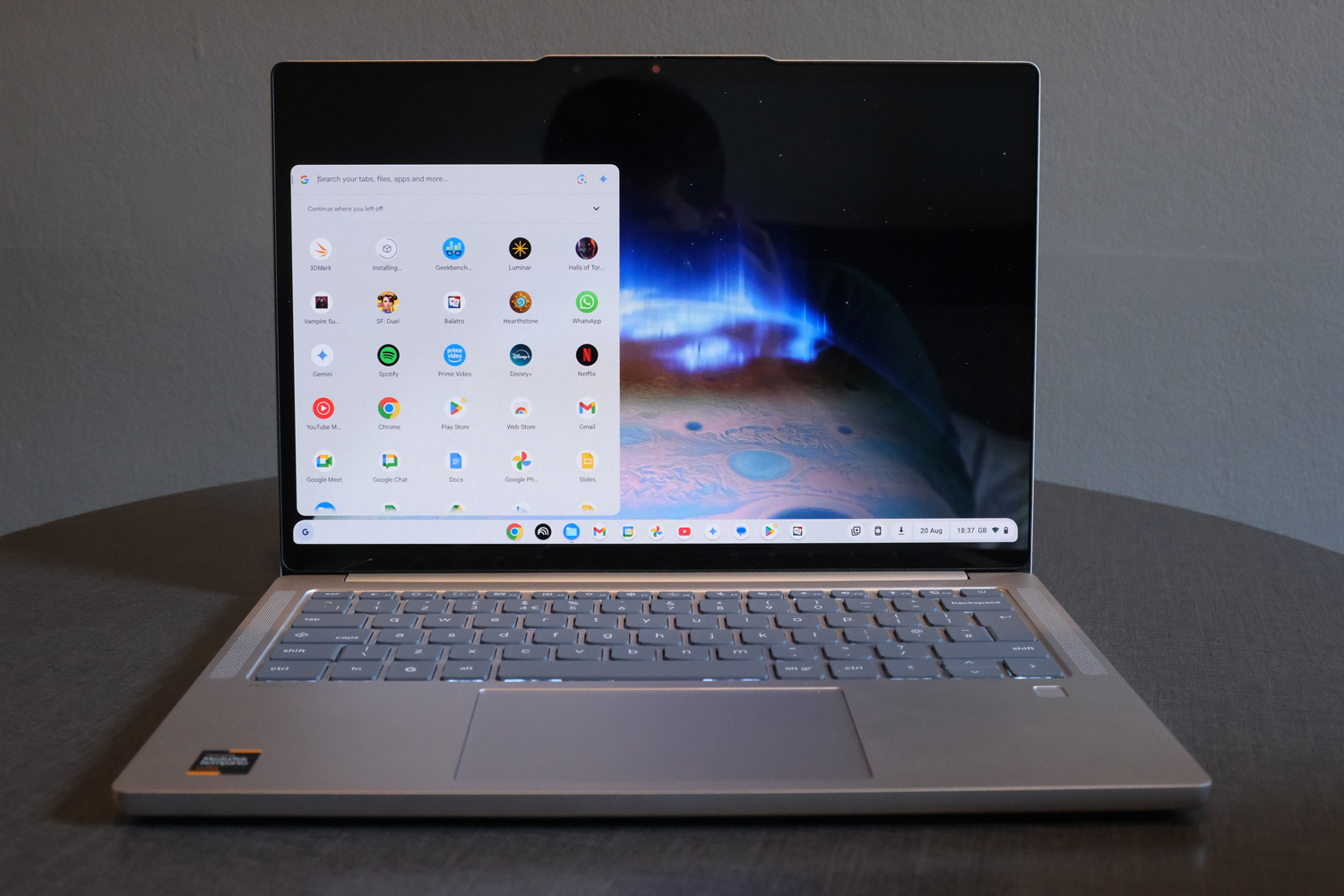 Lenovo Chromebook Plus 14 review design