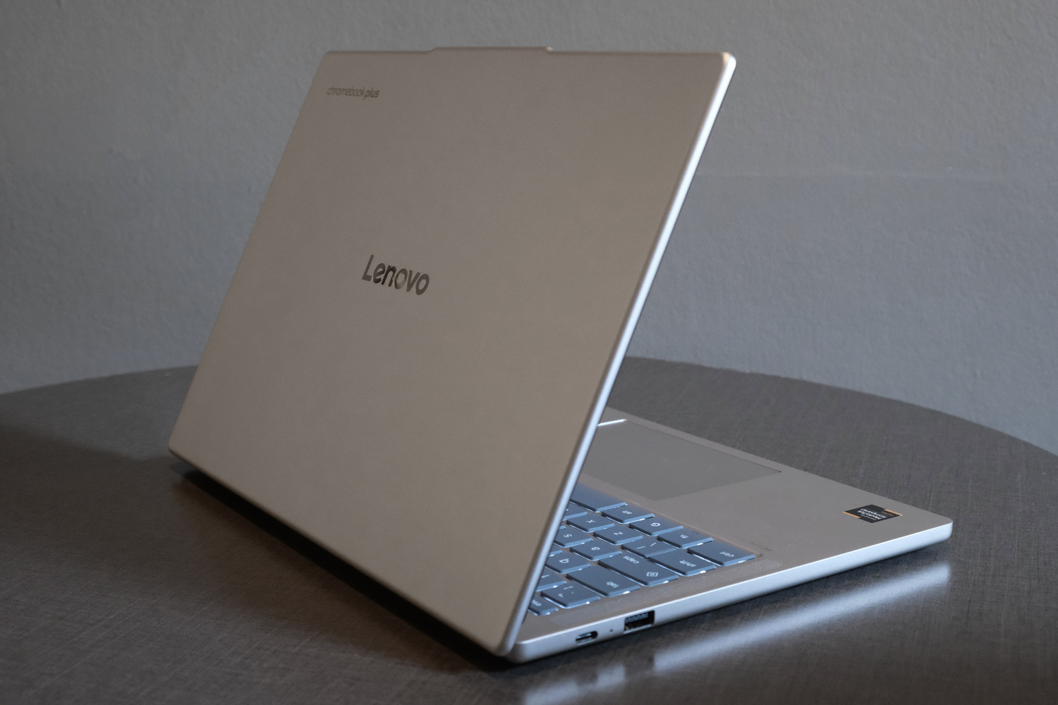 Lenovo Chromebook Plus 14 review lid