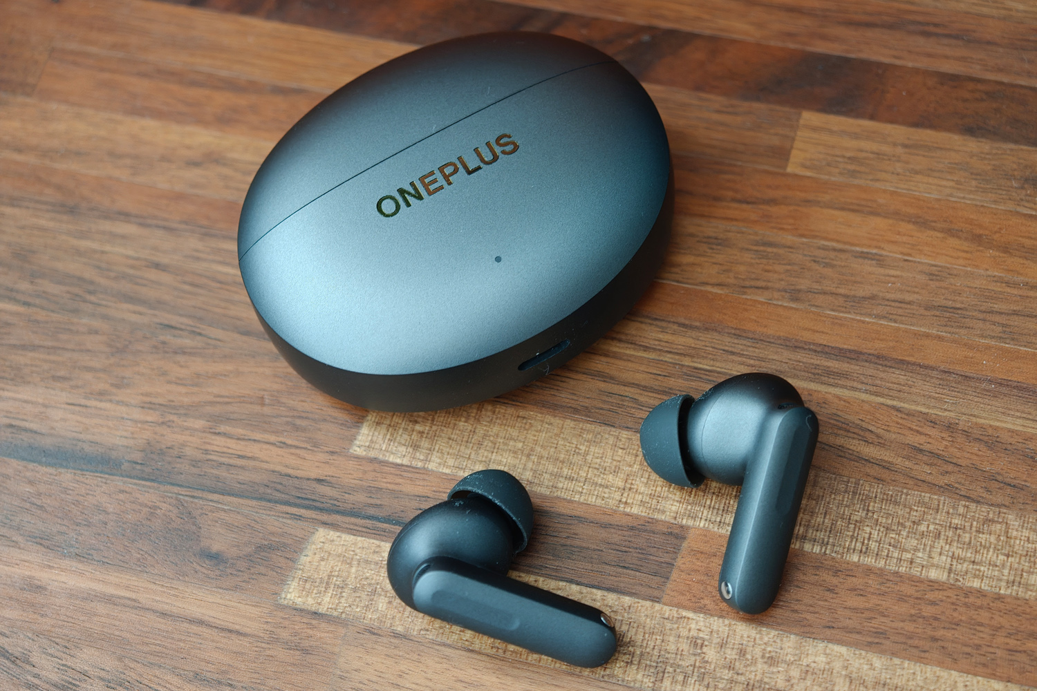 OnePlus Buds 4 review buds and case