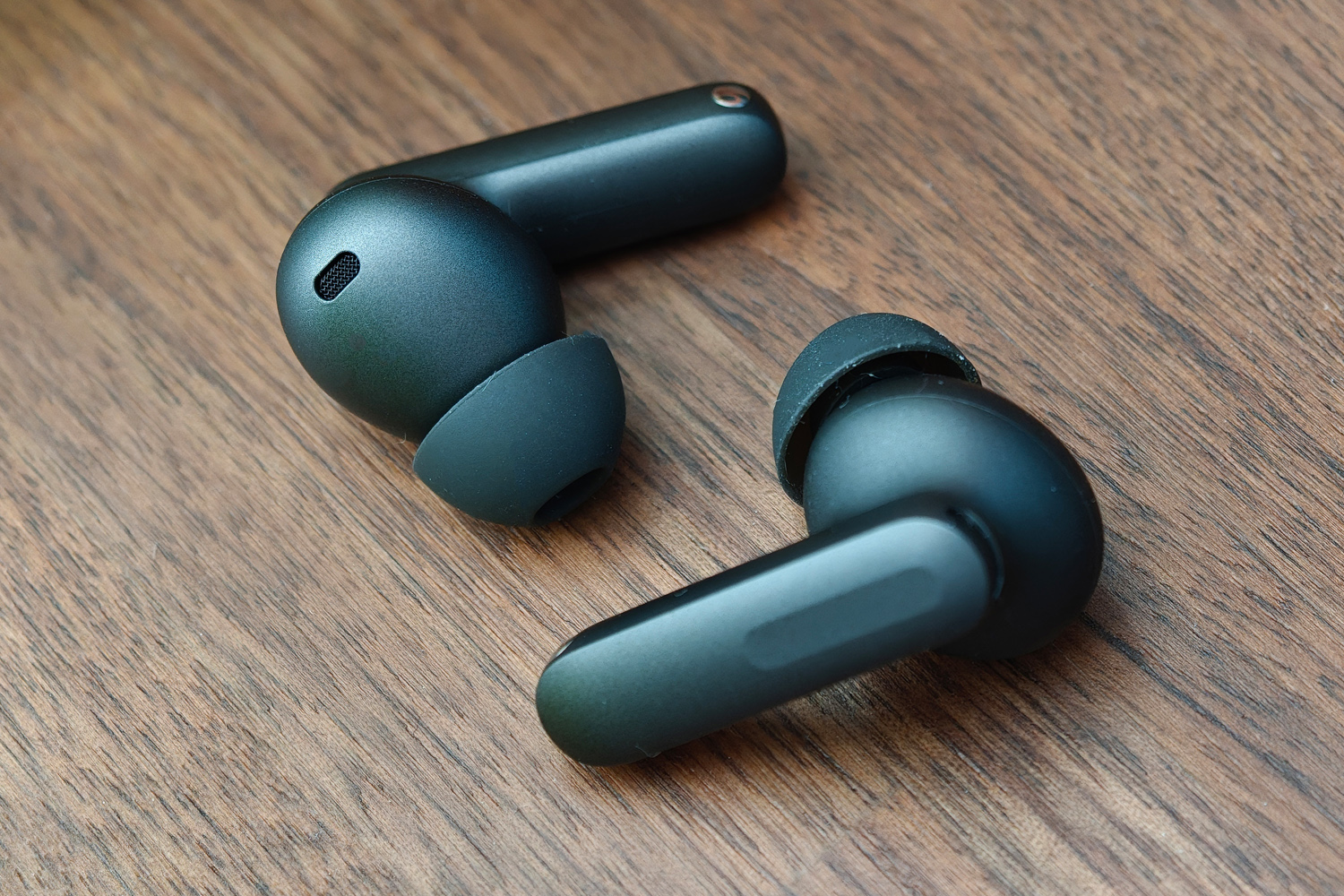 OnePlus Buds 4 review buds