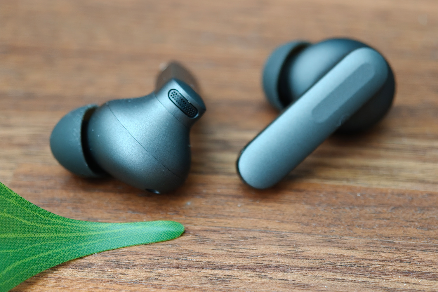 OnePlus Buds 4 review vents