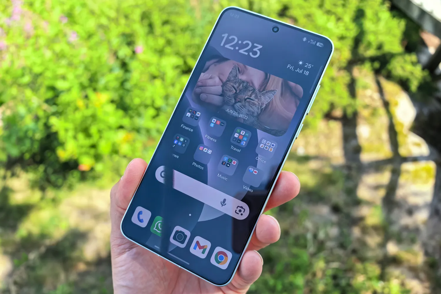 Oppo Find X8 Ultra review in hand front outdoor