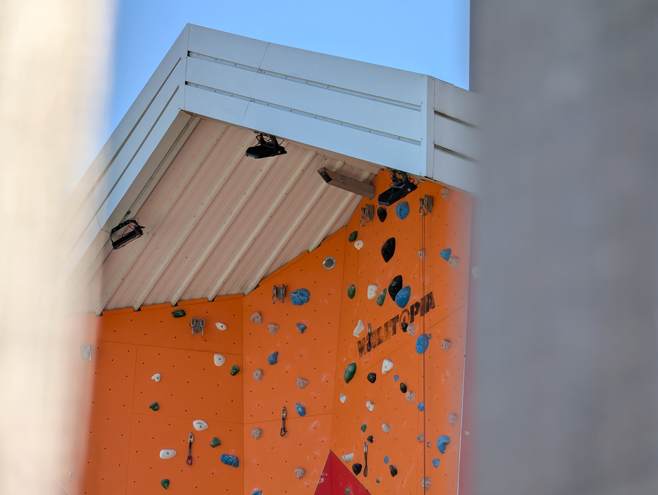 Pixel 10 Pro XL camera samples climing wall 5x