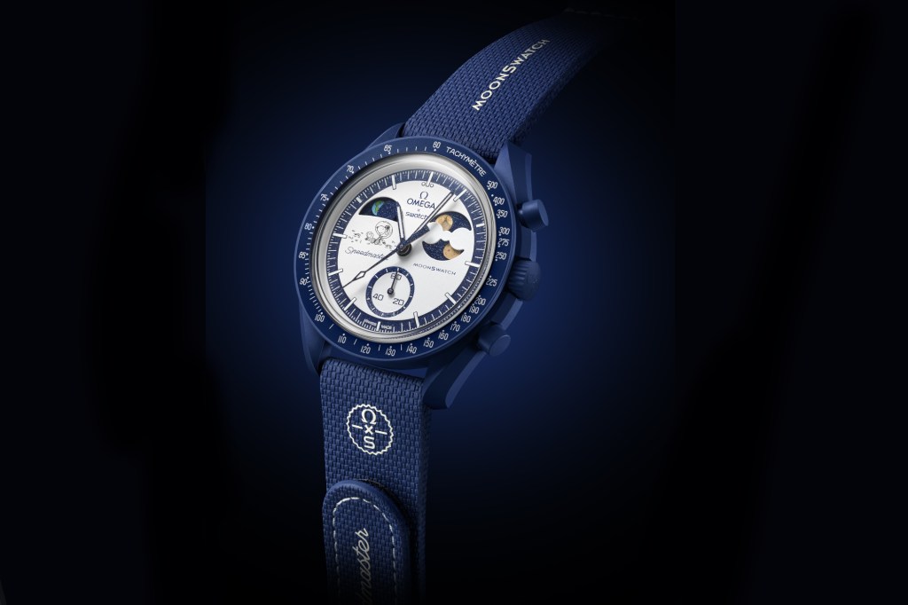 Snoopy MoonSwatch MoonPhase Gold watch