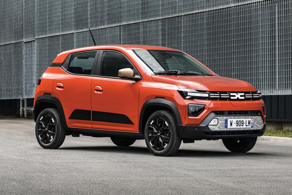 Dacia Spring on road