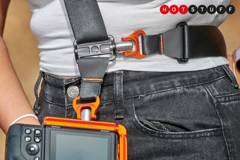 I’m buying this clever camera strap for comfort, not just to keep my gear close