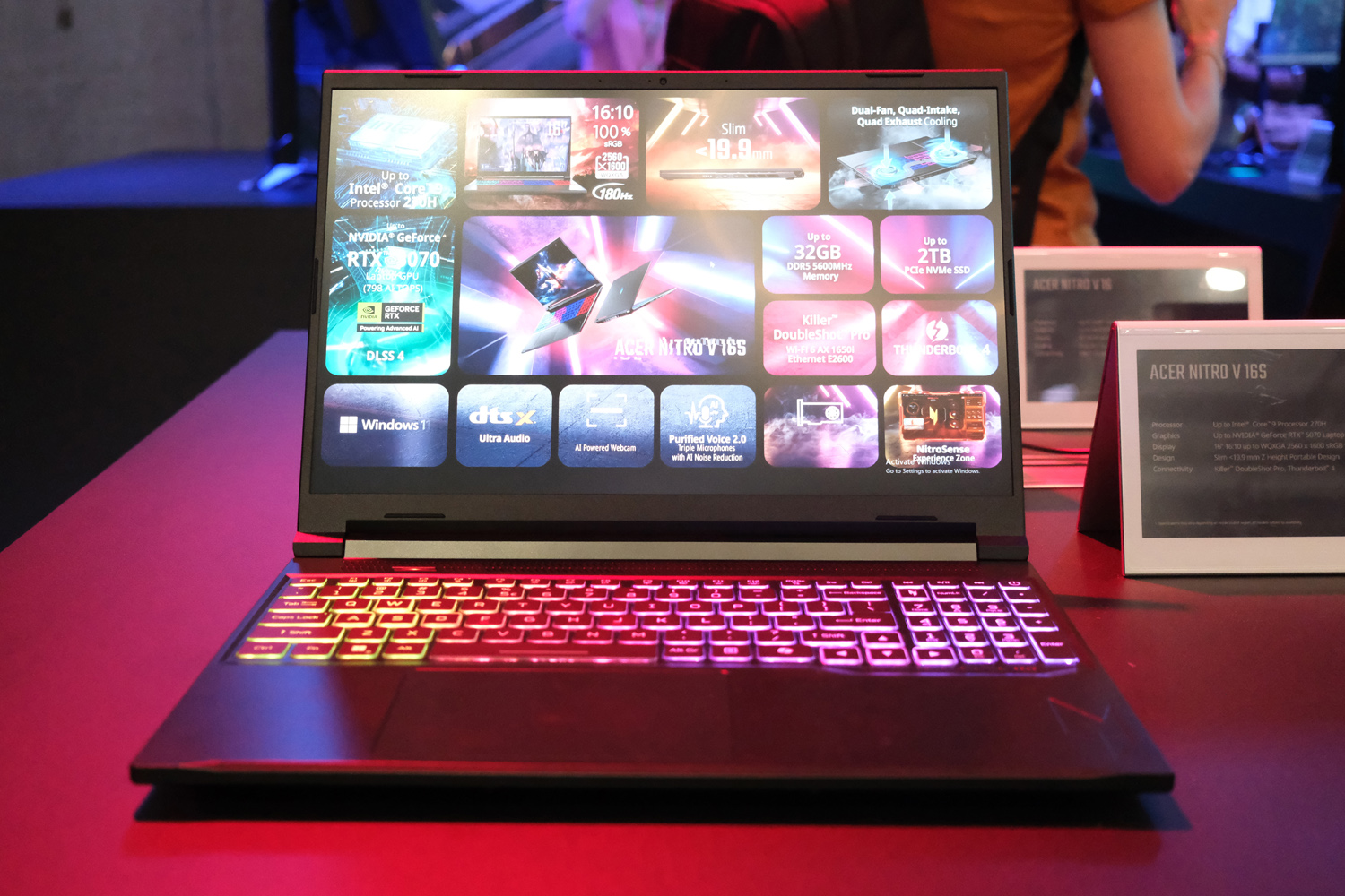 Acer Nitro V 16S Intel IFA 2025 front