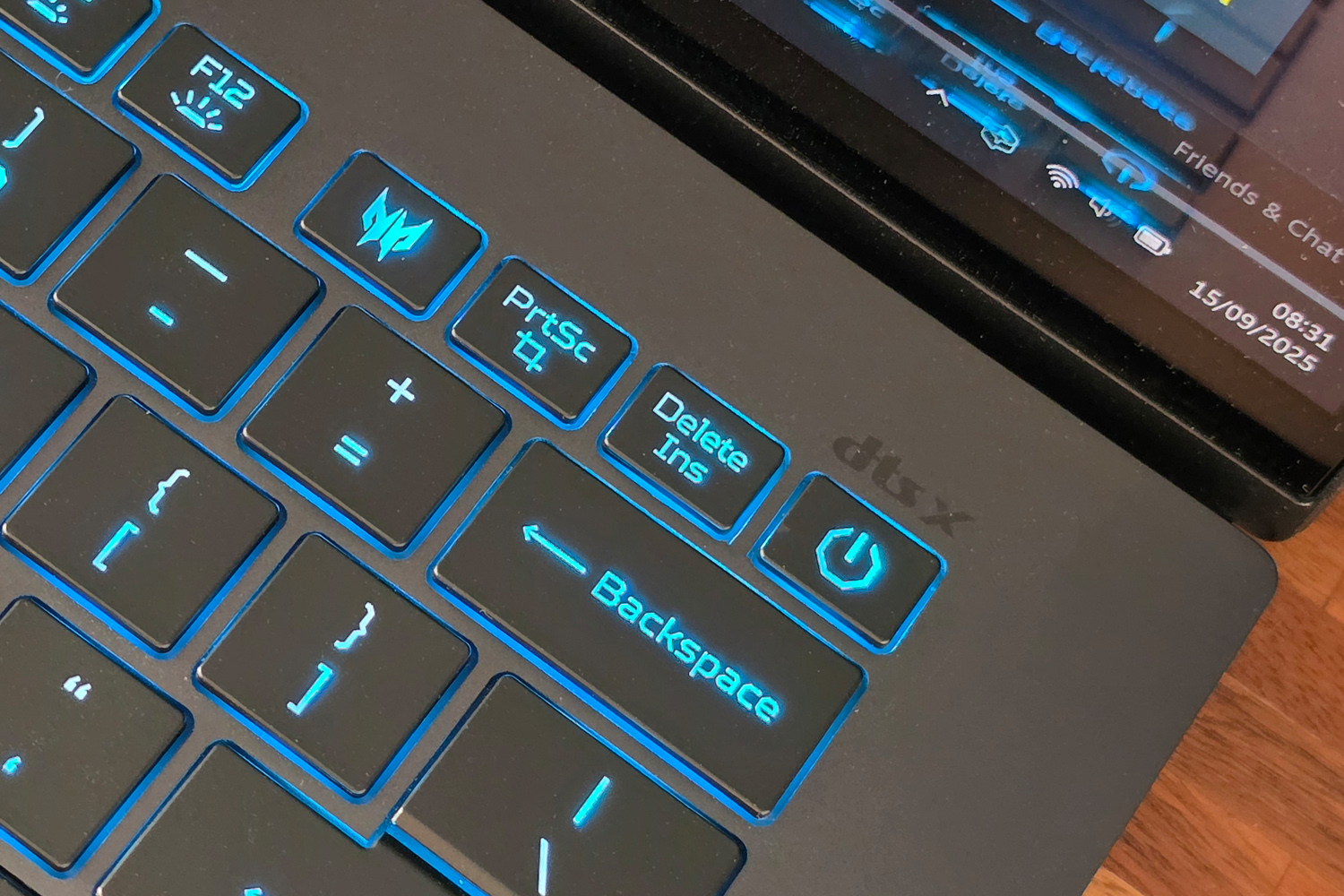 Acer Predator Triton 14 AI review Predator button