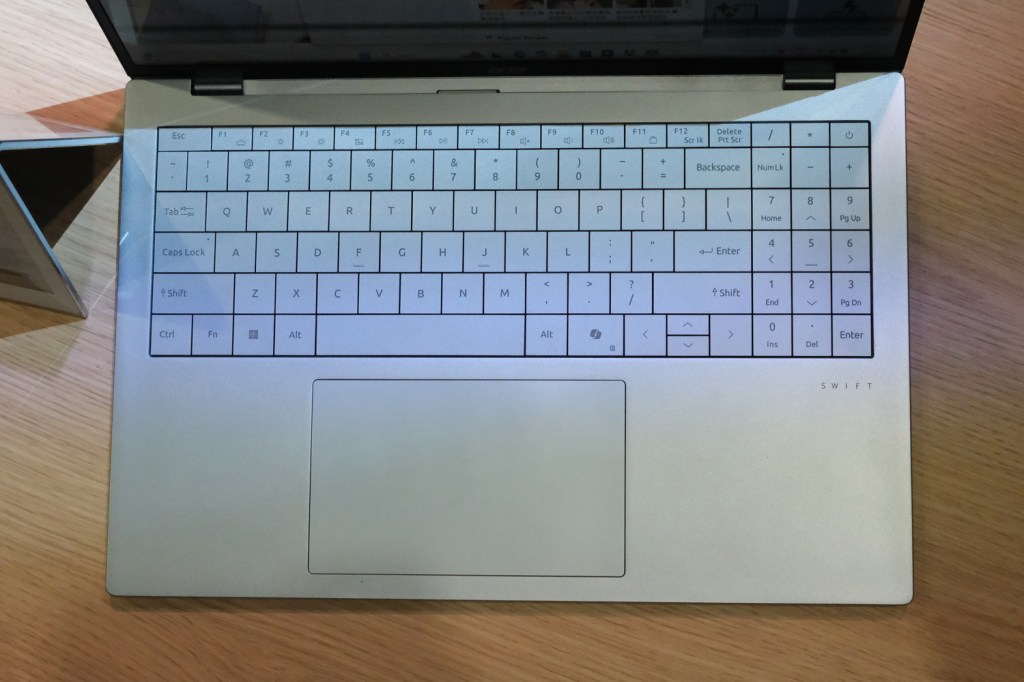 Acer Swift Air 16 IFA 2025 keyboard