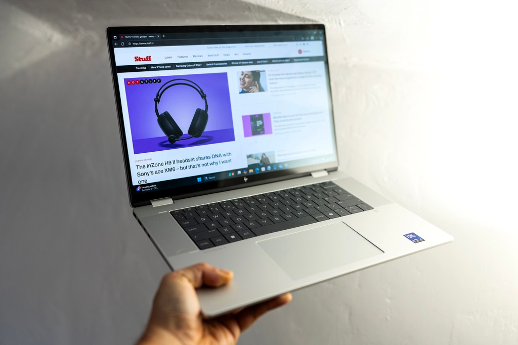 HP OmniBook X Flip 16 review