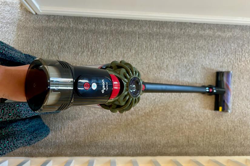 The new Dyson V8 Cyclone cordless vac fixes everything that annoyed me about the original V8!