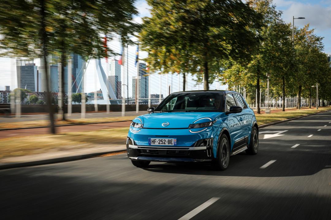 Nissan Micra drive lead