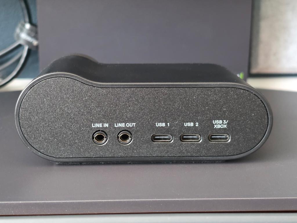Steelseries Arctis Nova Elite review GameHub ports rear