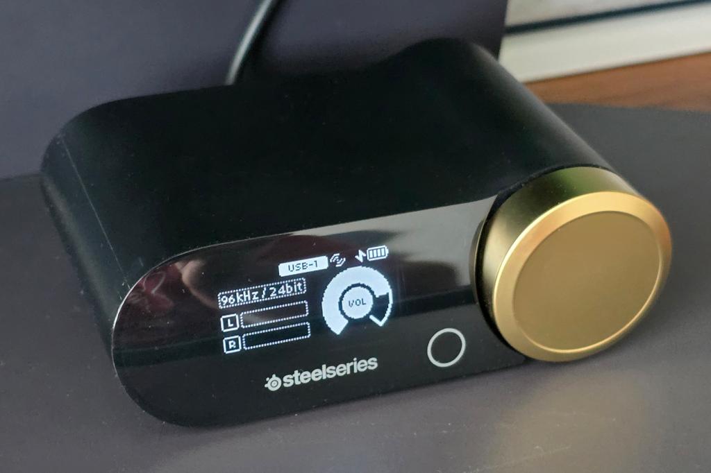 Steelseries Arctis Nova Elite review GameHub