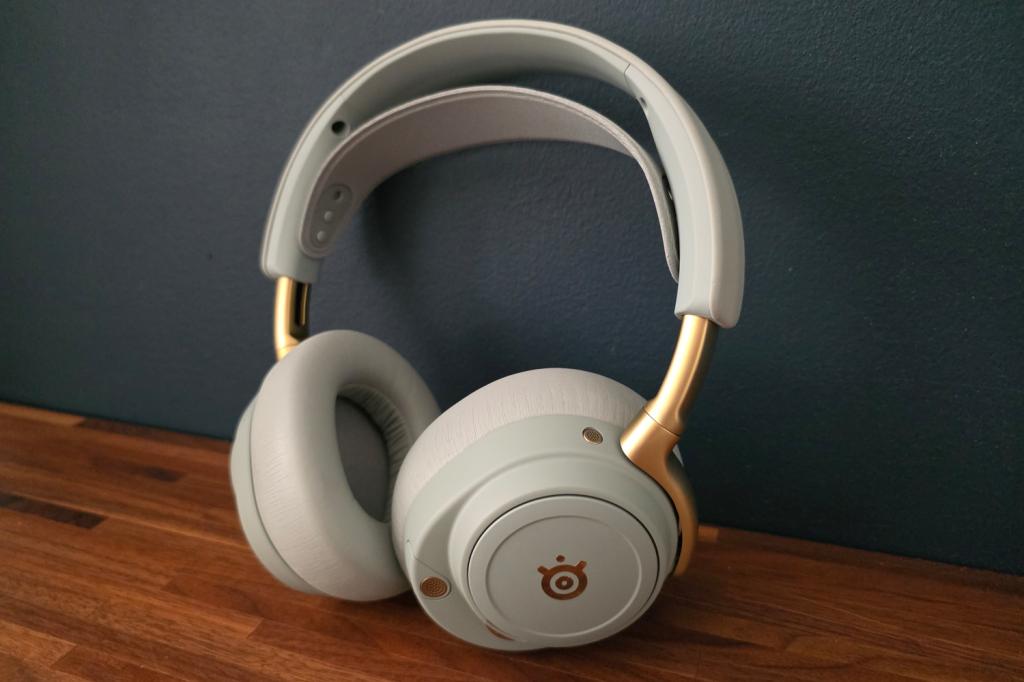 Steelseries Arctis Nova Elite review verdict