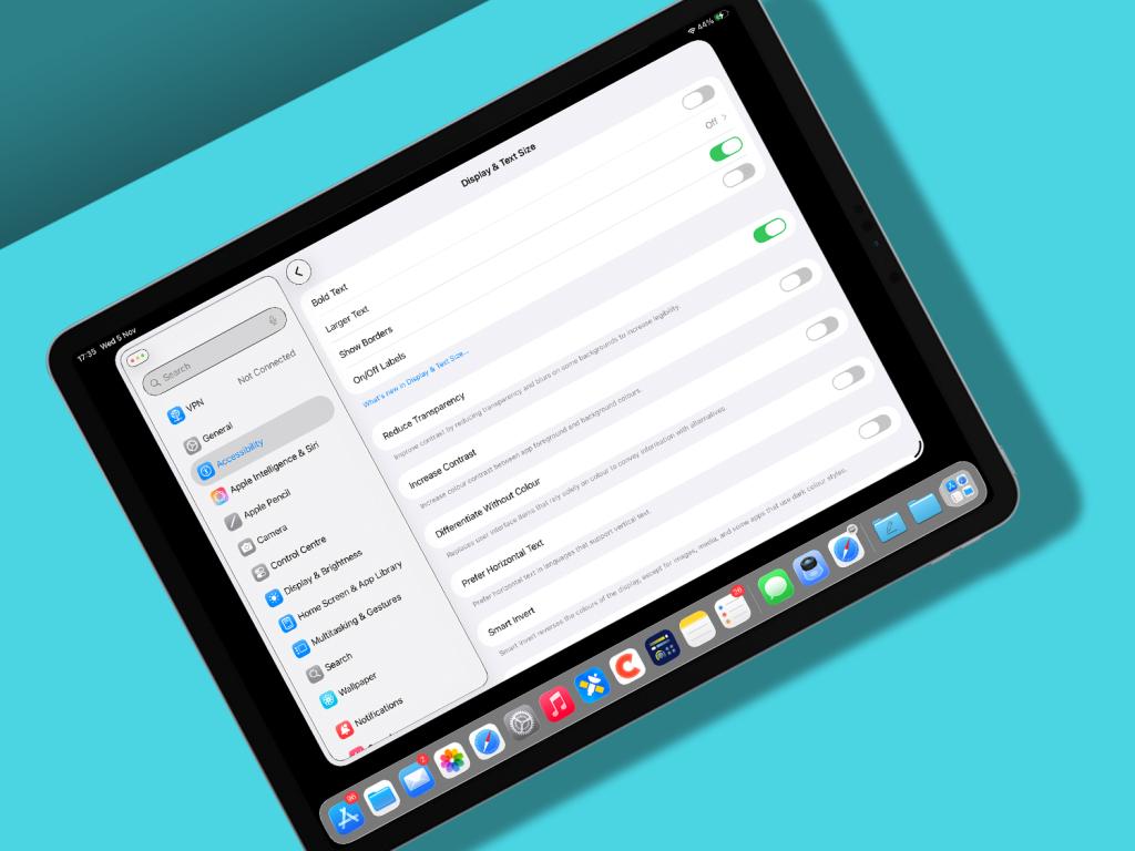 iPadOS 26 Liquid Glass