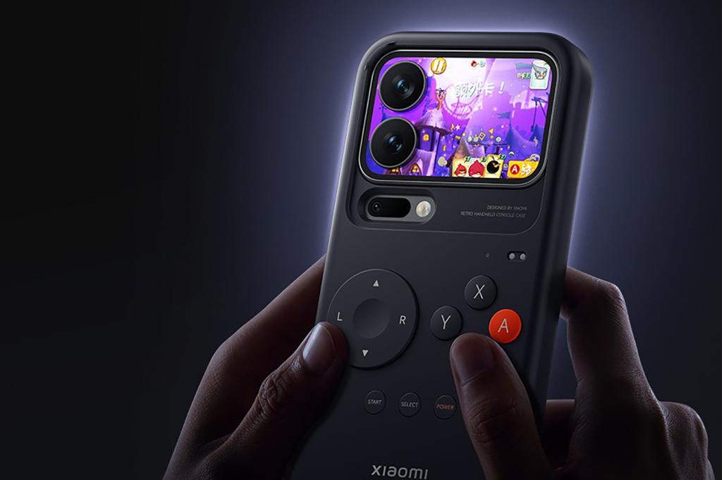 Xiaomi 17 Pro Retro Handheld Gamepad Case at an angle