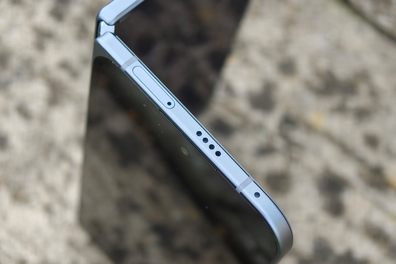 Google Pixel 10 Pro Fold review speakers
