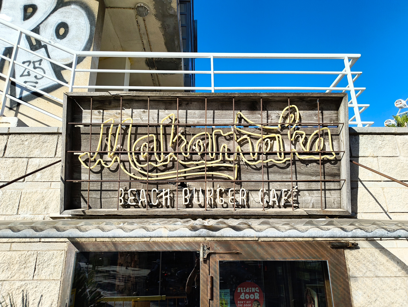 Nothing Phone 3a Lite camera samples berach bar