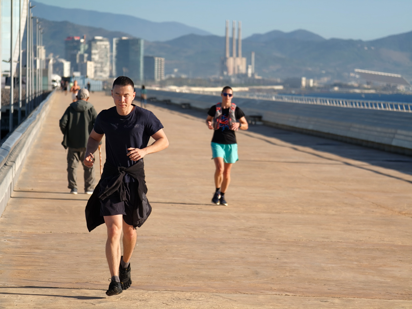 Oppo Find X9 Pro camera samples - runner