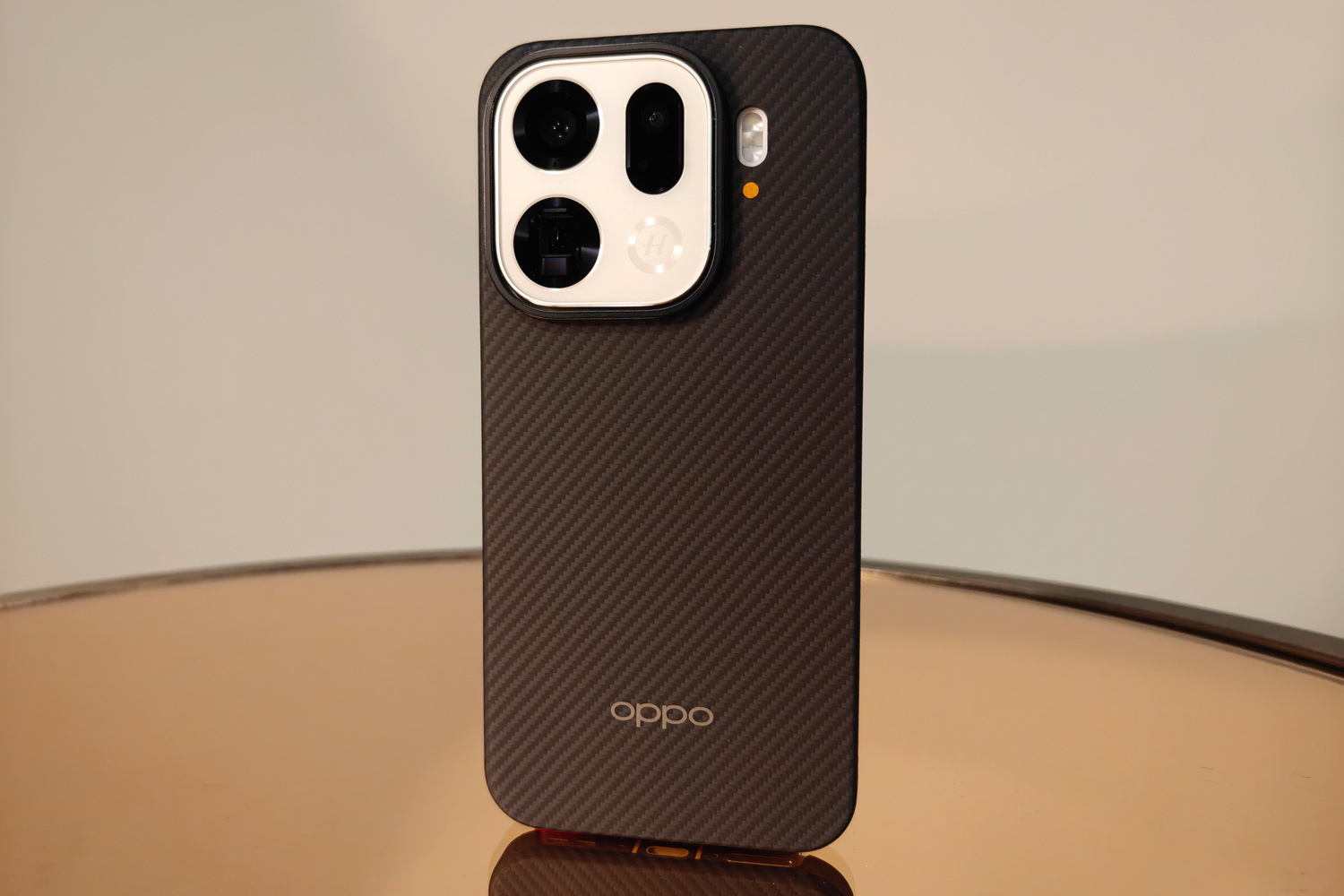 Oppo Find X9 Pro review Hasselblad lens phone in case