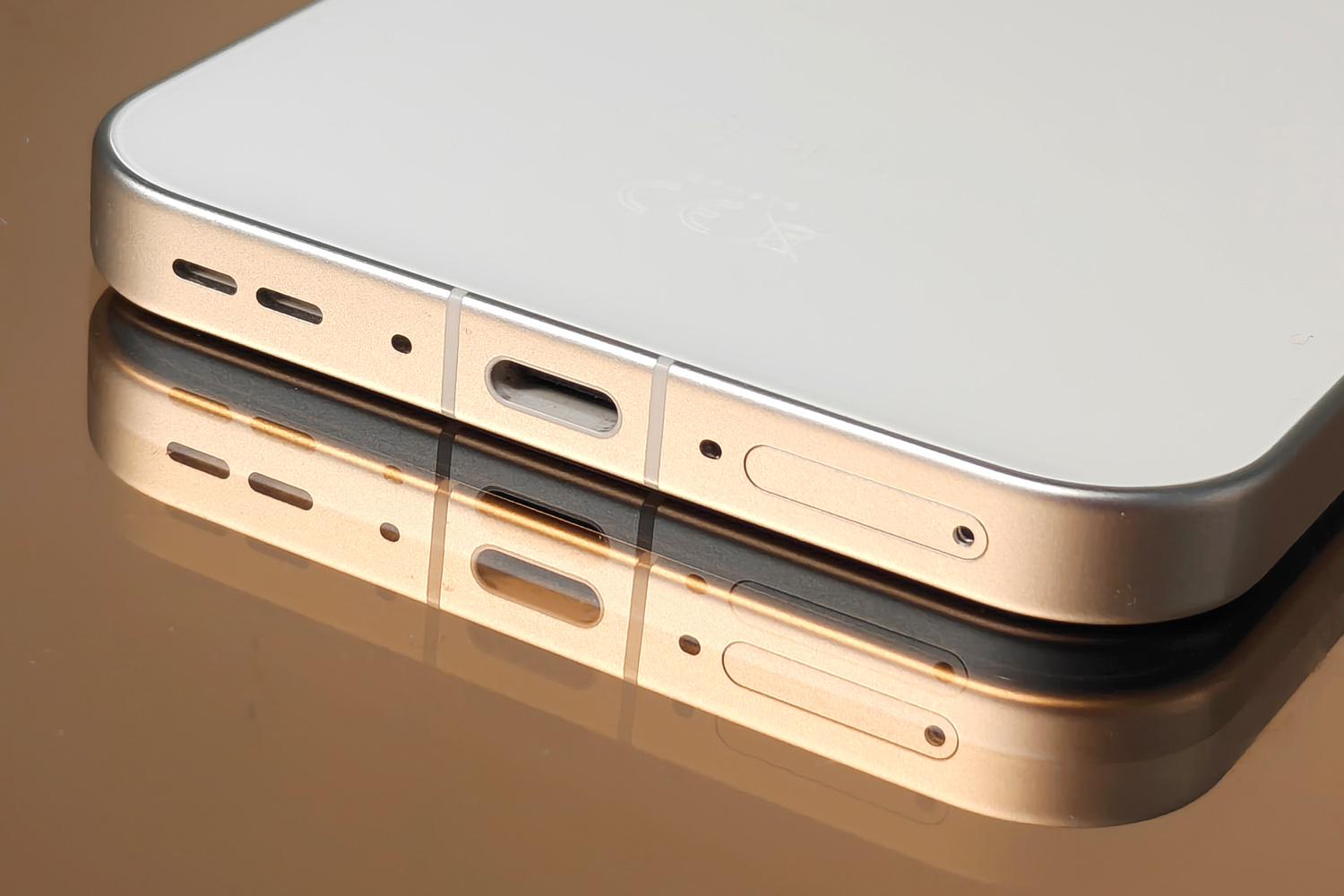 Oppo Find X9 Pro review USB