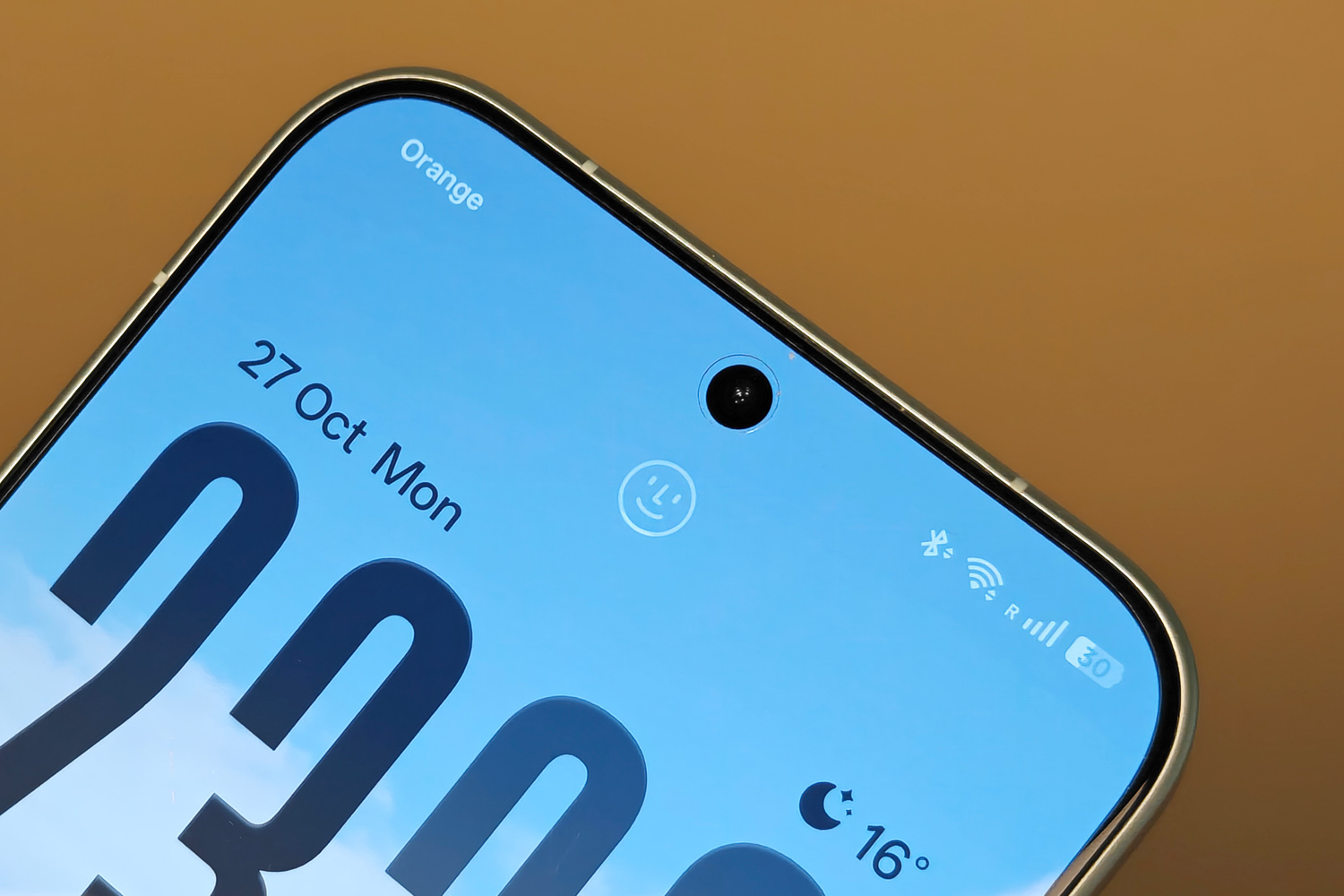 Oppo Find X9 Pro review front camera