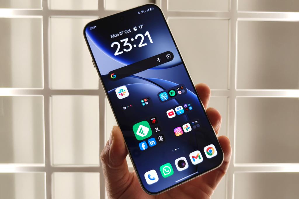 Oppo Find X9 Pro review grid front