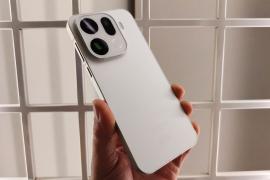 My favourite new phone has already seen its price slashed ahead of Black Friday