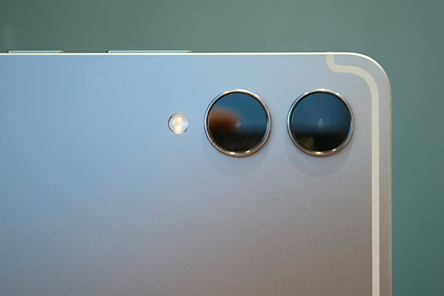 Samsung Galaxy Tab S11 Ultra review rear cameras