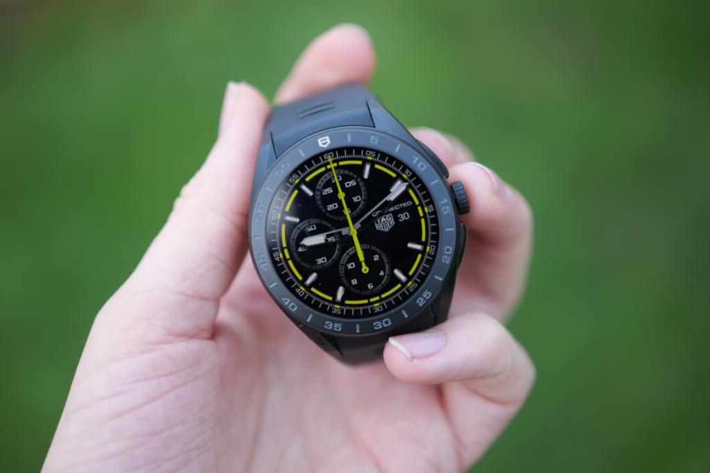 TAG Heuer Connected Calibre E5 in hand