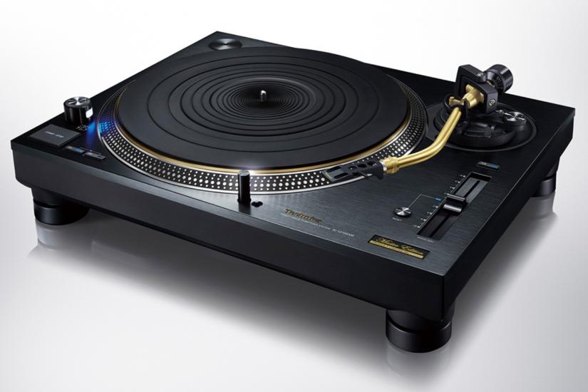 The Technics SL-1200G turntable’s final spin is this gorgeous Master Edition