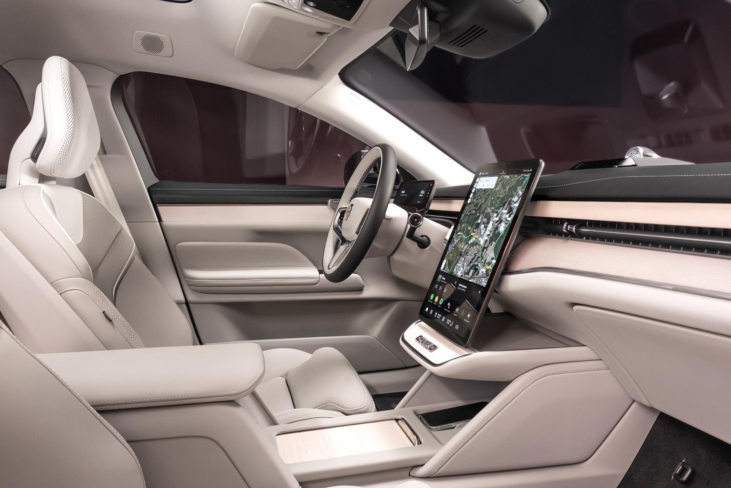 Volvo ES90 drive 2025 cabin