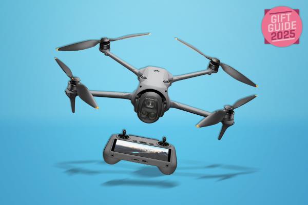 Best gifts for photographers for Christmas 2025