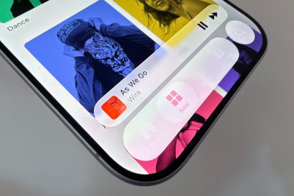 iOS 26.1 is here to give Liquid Glass a new tint