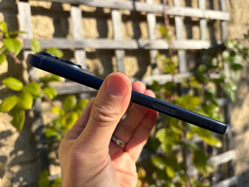 This new iPhone update adds extra protection if your phone is stolen